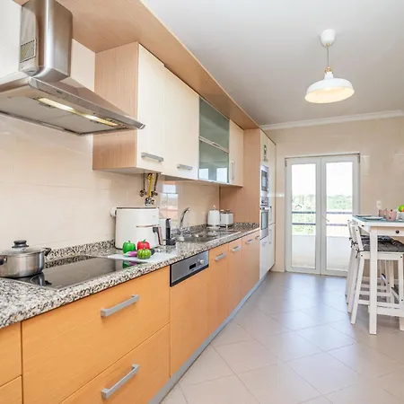 Isabelle Apartment, Mato Santo Espirito