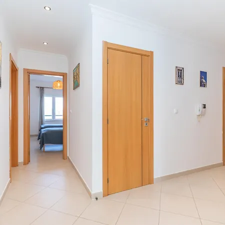 Isabelle Apartment, Mato Santo Espirito Daire