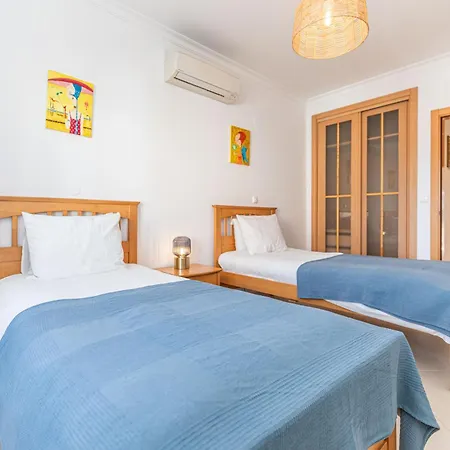 Daire Isabelle Apartment, Mato Santo Espirito