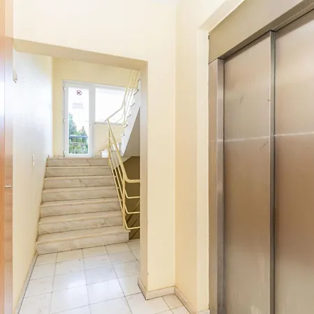 Isabelle Apartment, Mato Santo Espirito Daire